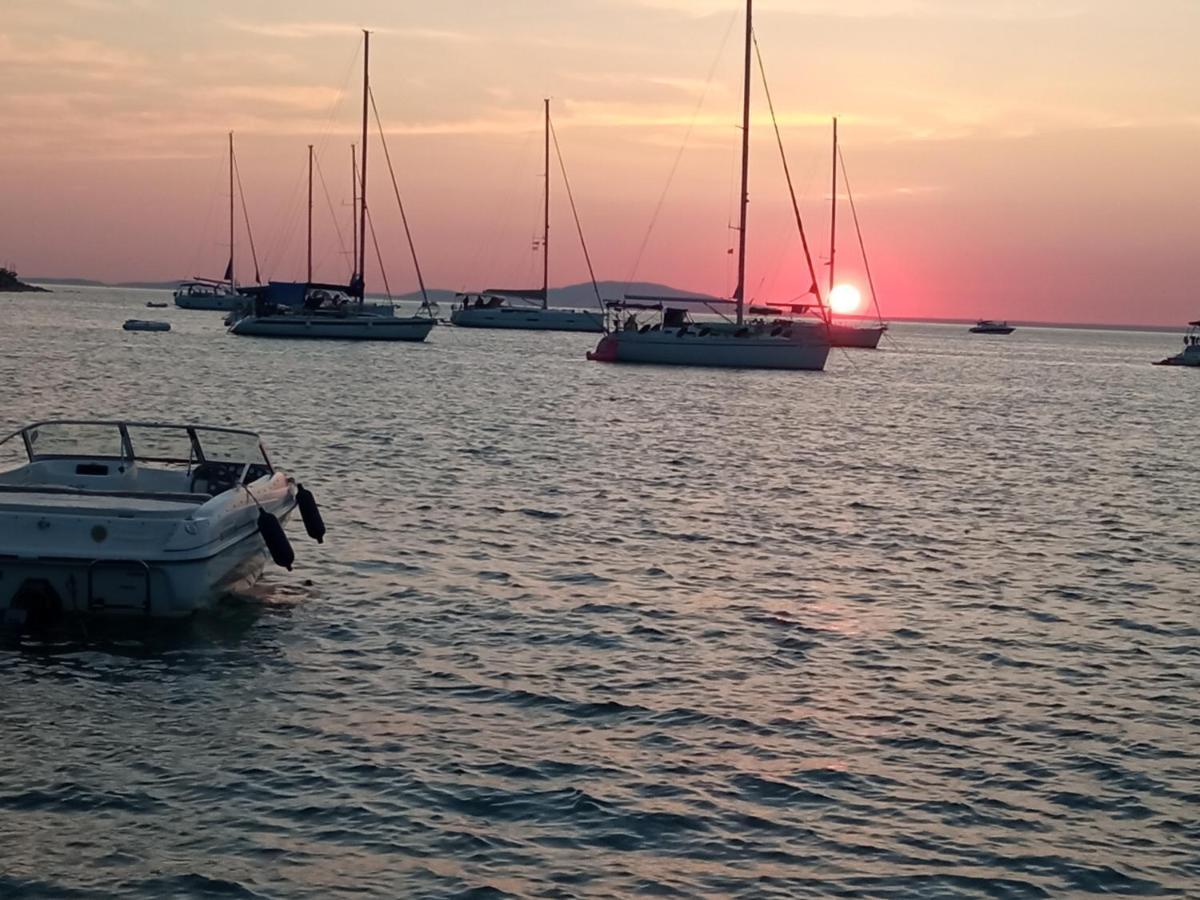 Cherish Novaglia Esterno foto